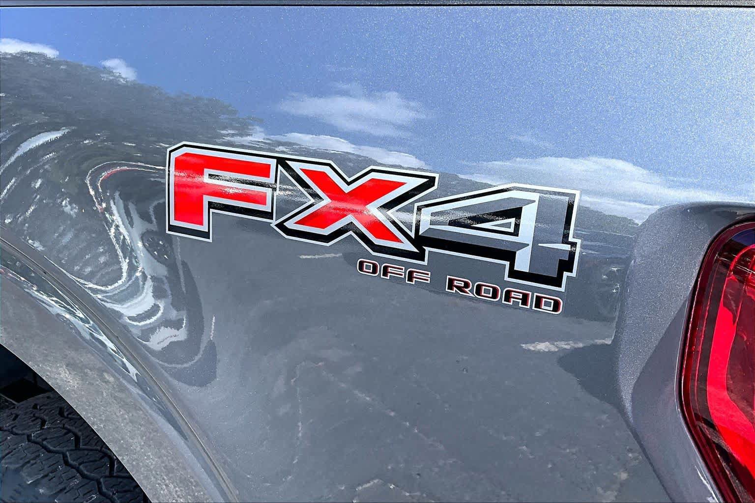 Used 2023 Ford F150 Lariat w/ Trailer Tow Package AWD/4WD image 10
