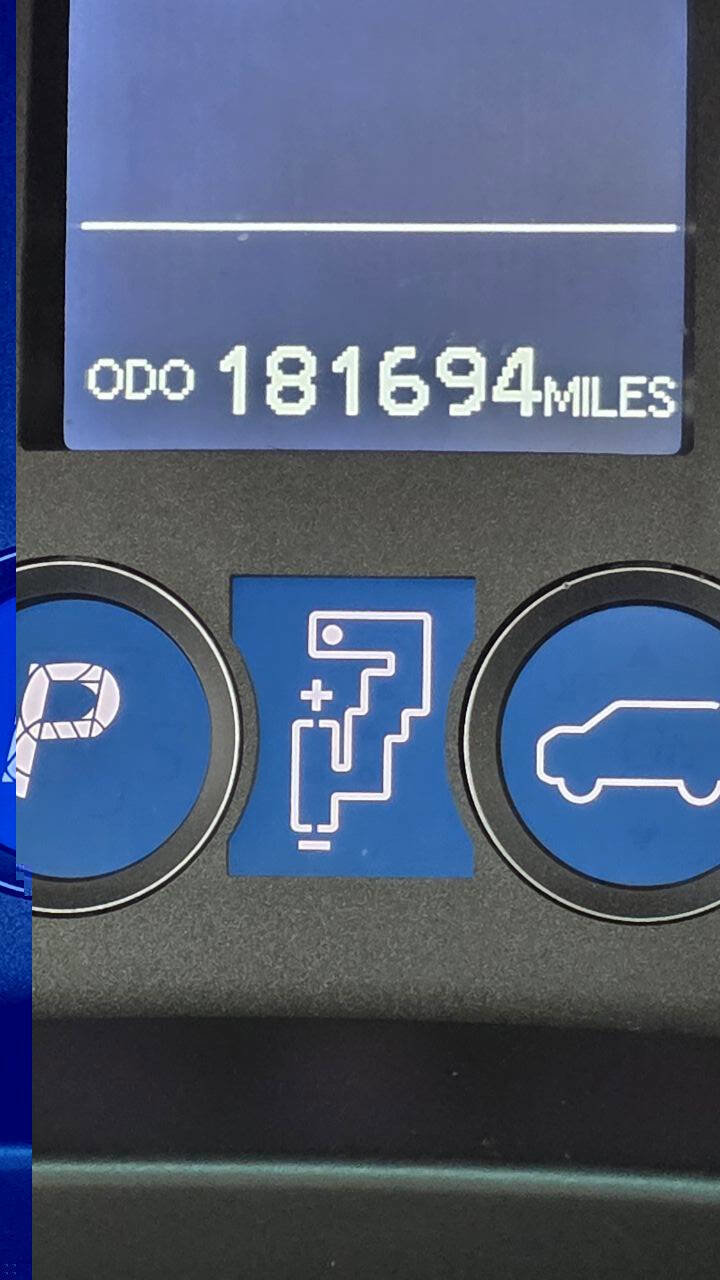 Used 2010 Lexus GX 460 image 18