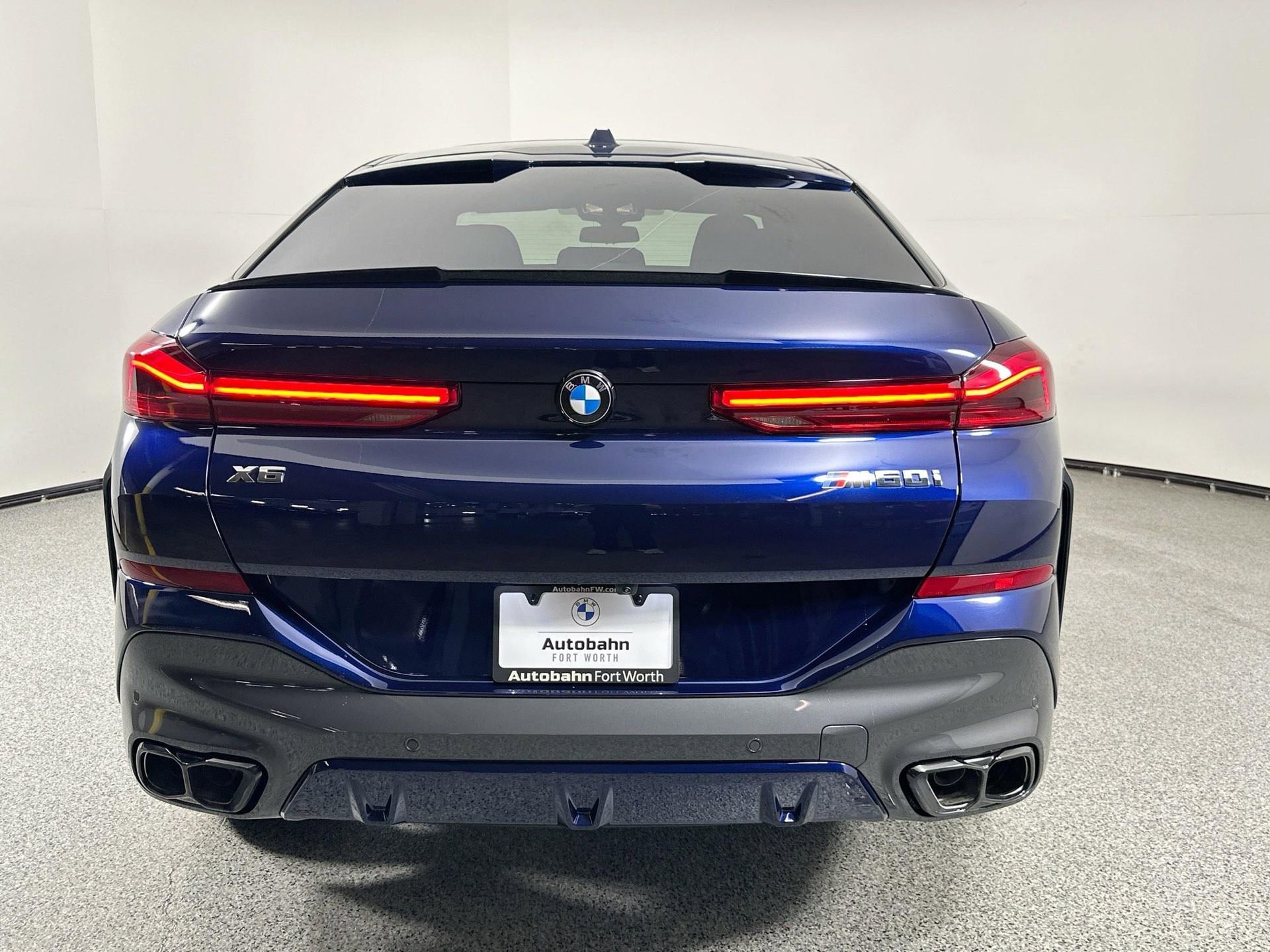 New 2026 BMW X6 M60i image 6