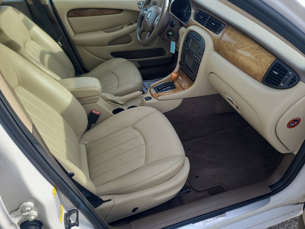 Used 2007 Jaguar X-TYPE 3.0 image 14