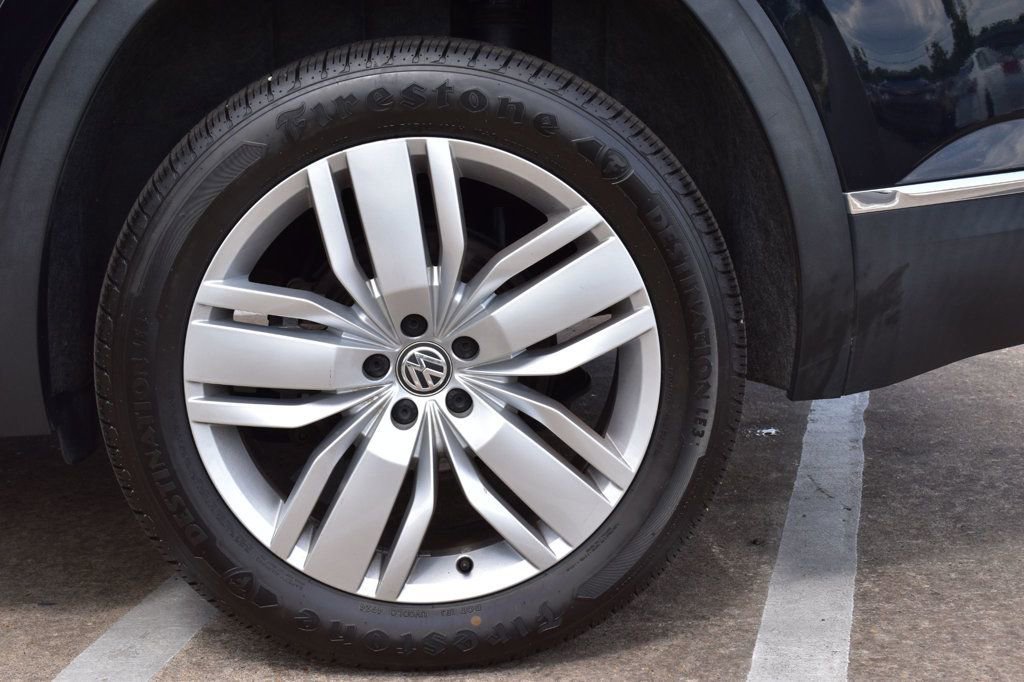 Used 2019 Volkswagen Atlas SEL Premium image 11