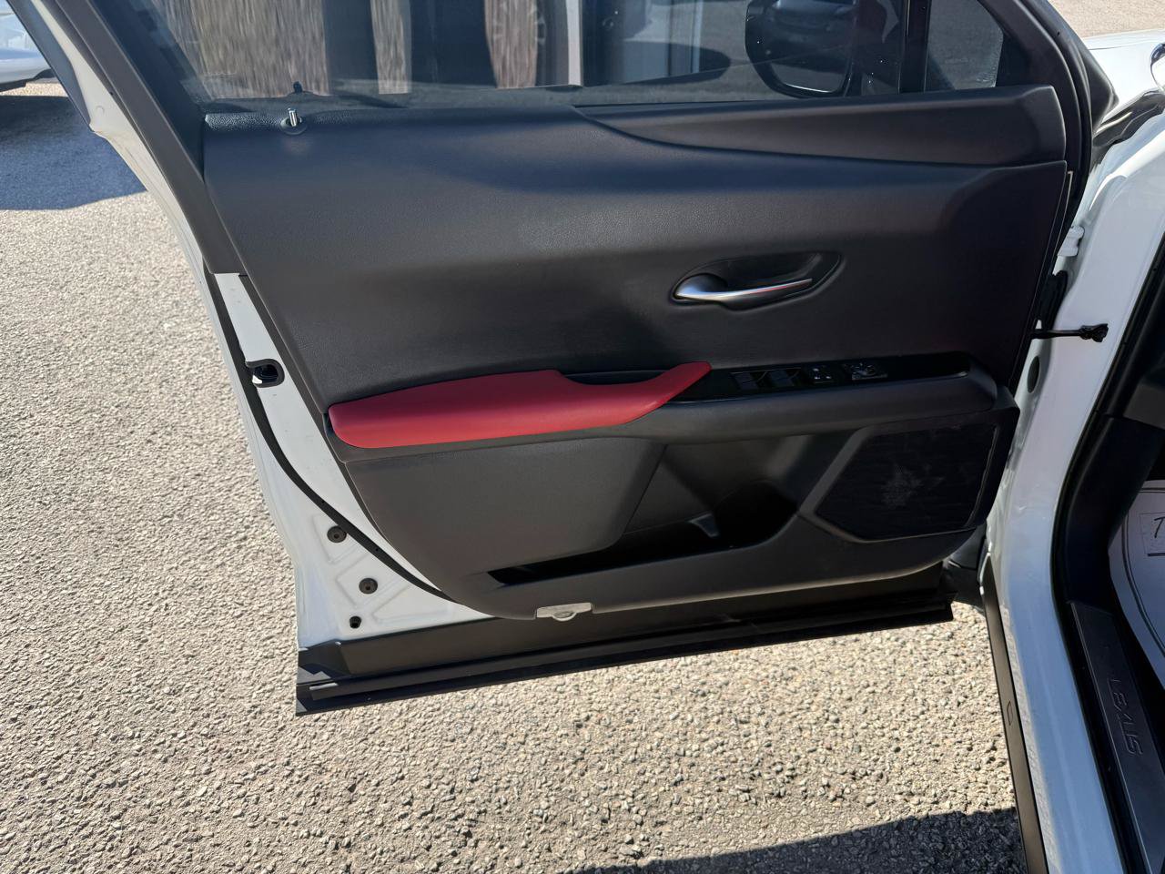 Used 2019 Lexus UX 200 F Sport FWD image 12