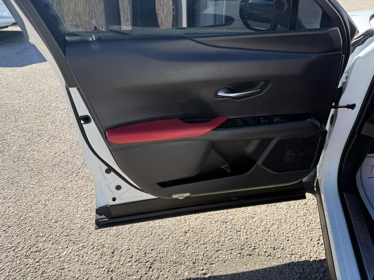 Used 2019 Lexus UX 200 F Sport image 12