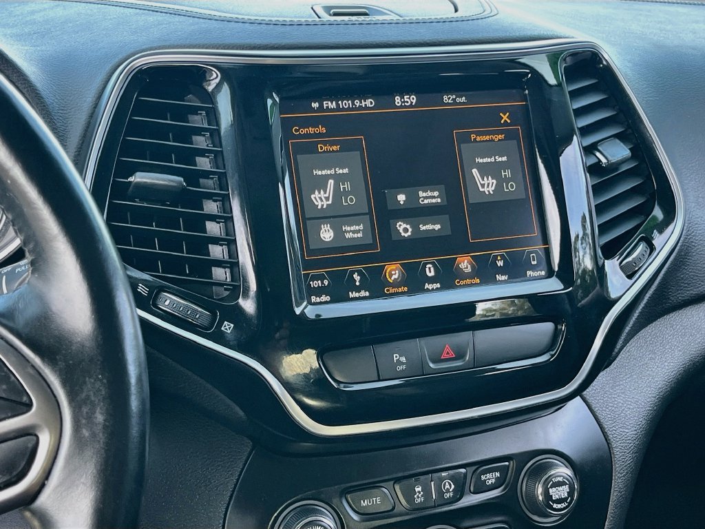 Used 2019 Jeep Cherokee Limited AWD/4WD image 20
