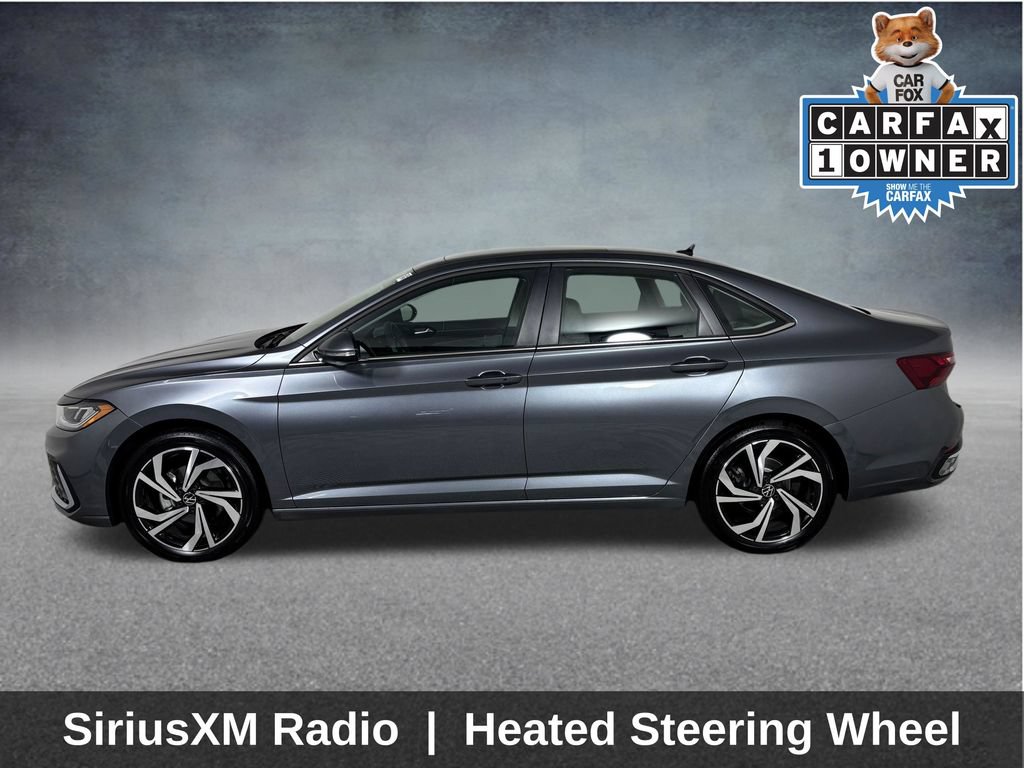 Used 2025 Volkswagen Jetta SEL FWD image 5