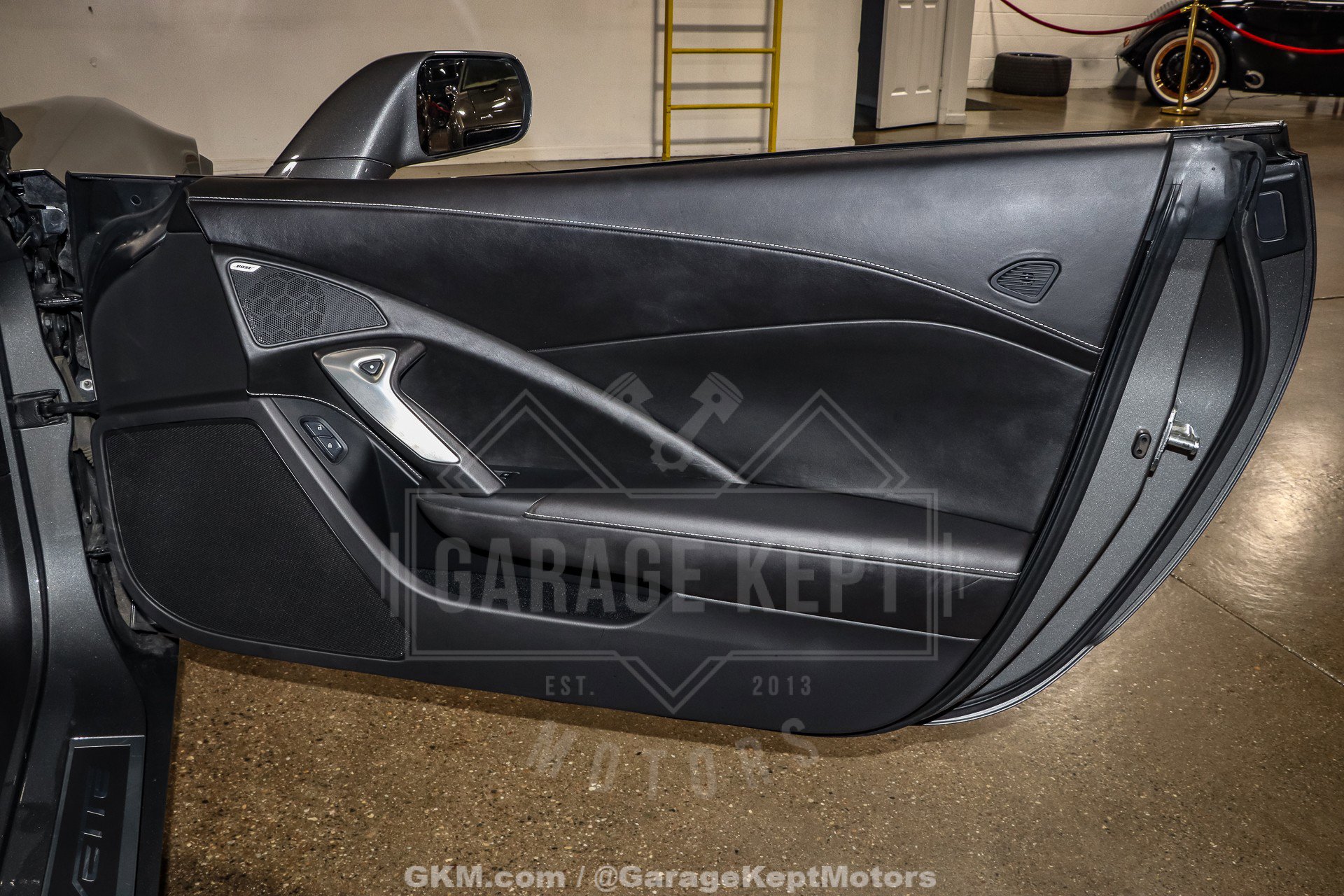 Used 2015 Chevrolet Corvette Z06 w/ 3LZ Preferred Equipment Group image 75