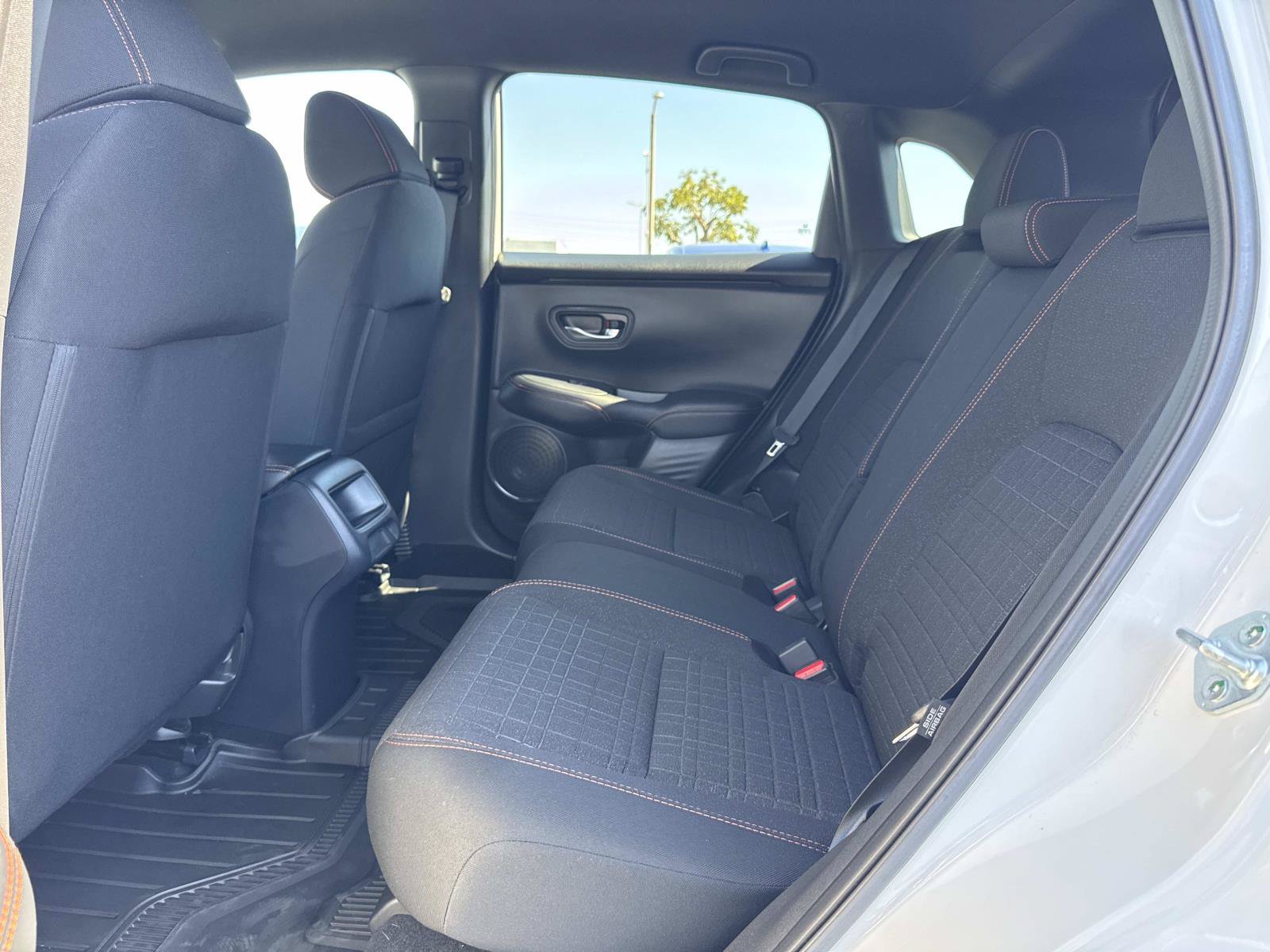 Certified 2025 Honda HR-V Sport image 26