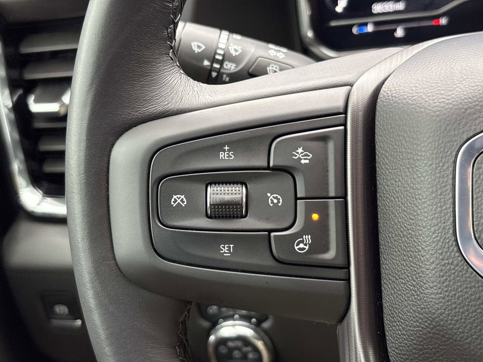 Used 2025 GMC Sierra 2500 Denali Ultimate image 20