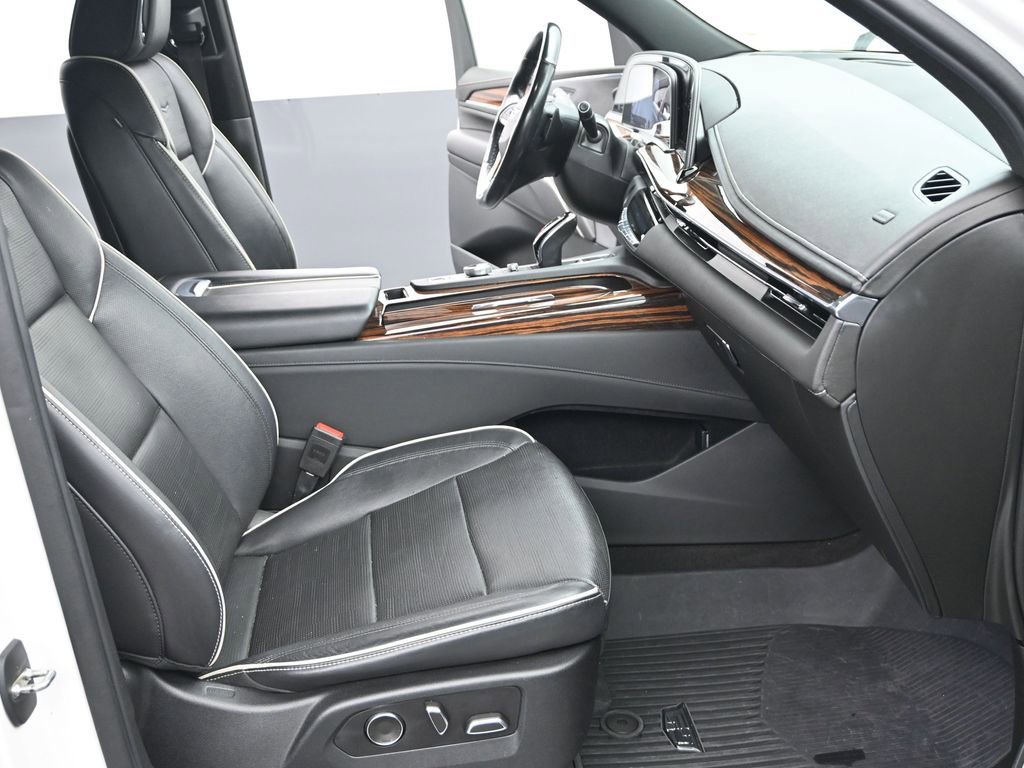 Used 2021 Cadillac Escalade Premium Luxury w/ Driver Assist Tech Package image 19