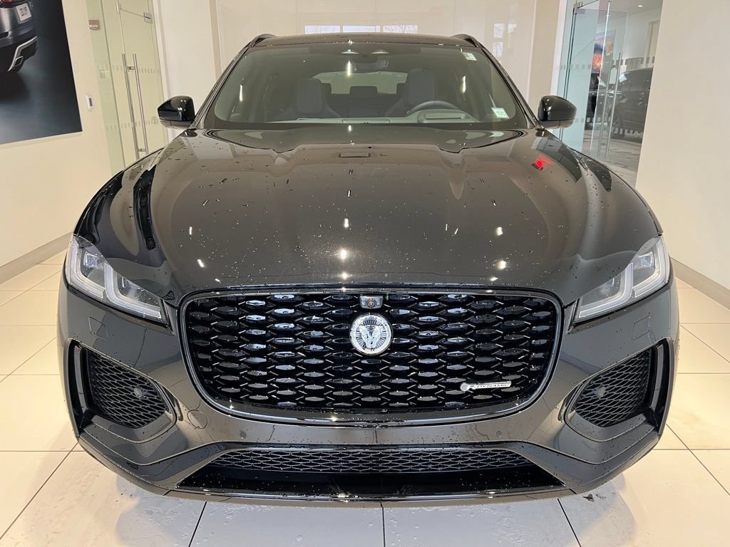 New 2025 Jaguar F-PACE R-Dynamic S AWD/4WD image 3