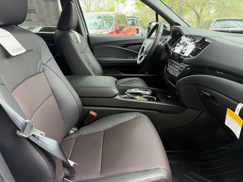 New 2026 Honda Ridgeline Black Edition image 8