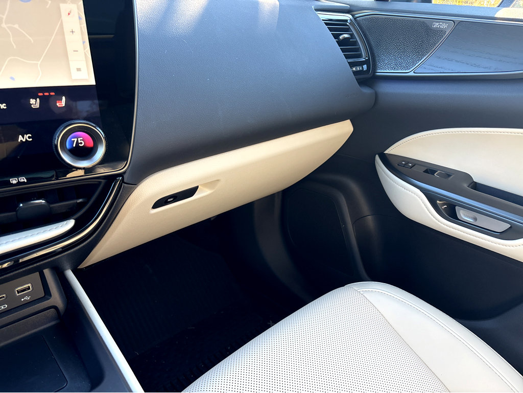 Used 2025 Lexus NX 300h AWD w/ Accessory Package (K3) image 24