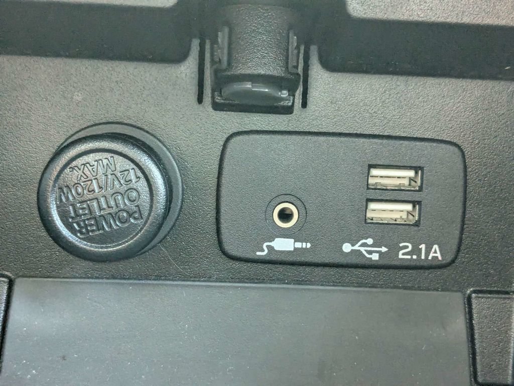 Used 2019 Subaru Outback 2.5i Limited AWD/4WD image 42