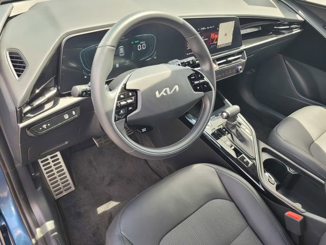 Used 2024 Kia Niro EX Touring FWD image 9