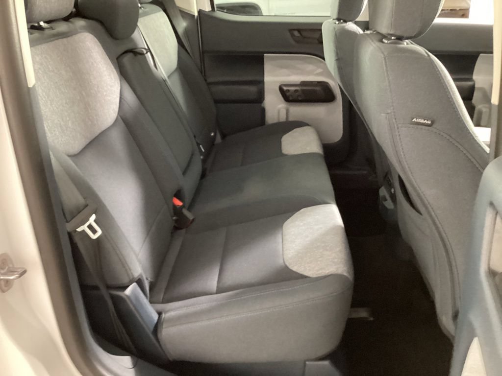 Used 2025 Ford Maverick XLT w/ XLT Luxury Package AWD/4WD image 27