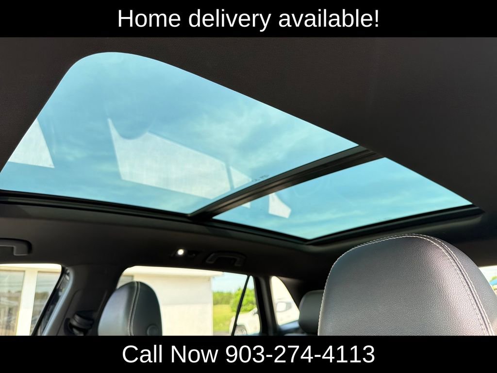 Used 2021 Volkswagen Atlas Cross Sport SE w/ Panoramic Sunroof Package FWD image 25