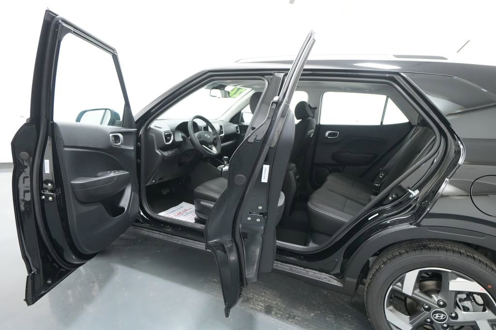 New 2026 Hyundai Venue SEL FWD image 20