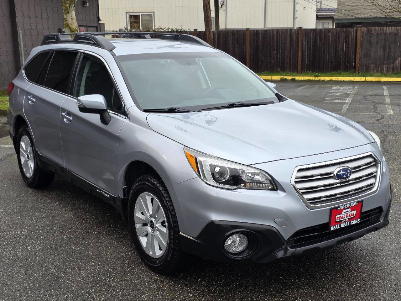 Used 2016 Subaru Outback 2.5i Premium image 5