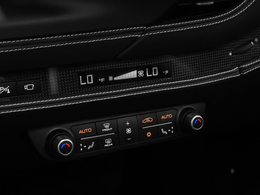 Certified 2021 Ferrari F8 Tributo RWD image 62