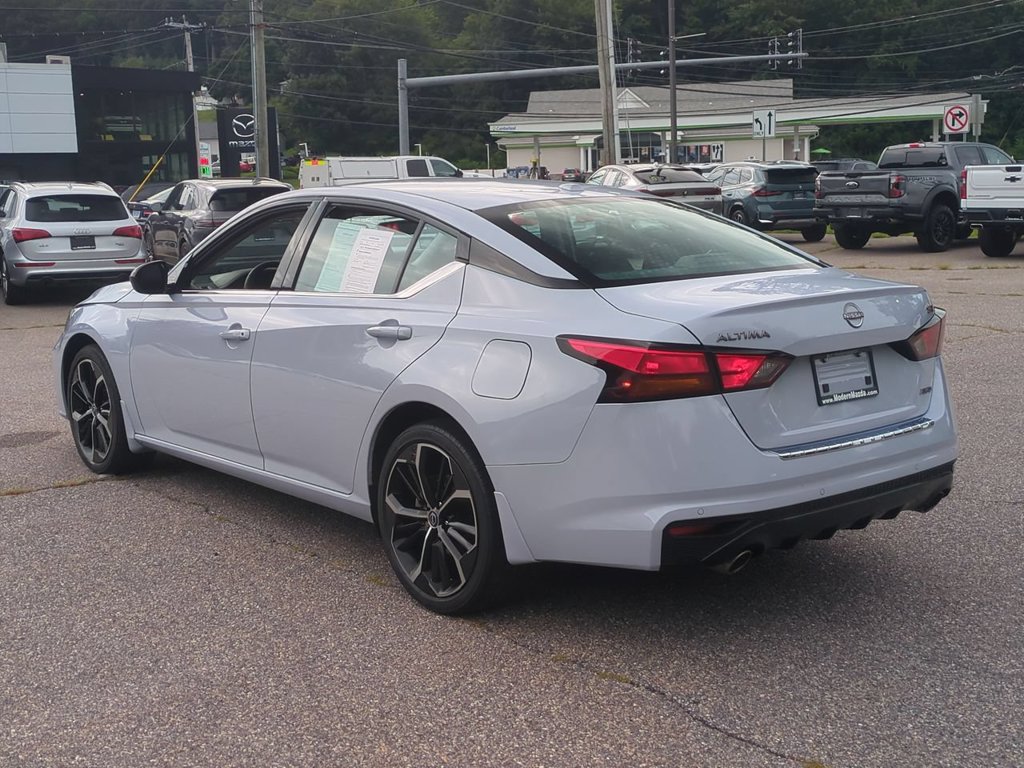Used 2023 Nissan Altima 2.5 SR w/ SR Premium Package AWD/4WD image 6