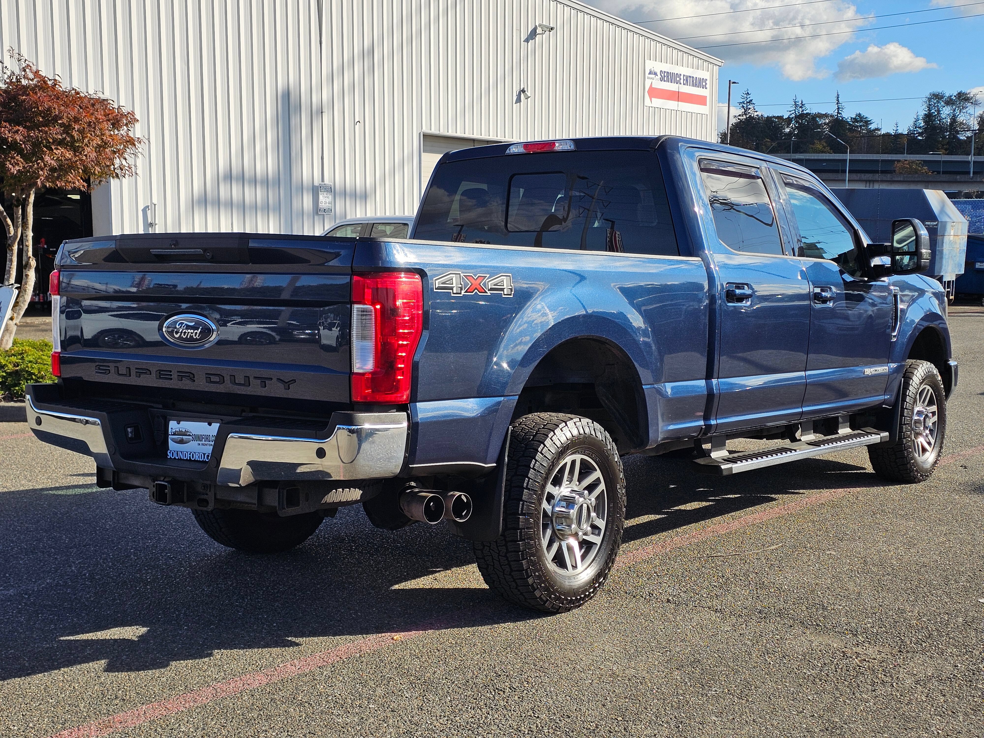 Used 2019 Ford F350 Lariat w/ Lariat Ultimate Package AWD/4WD image 5