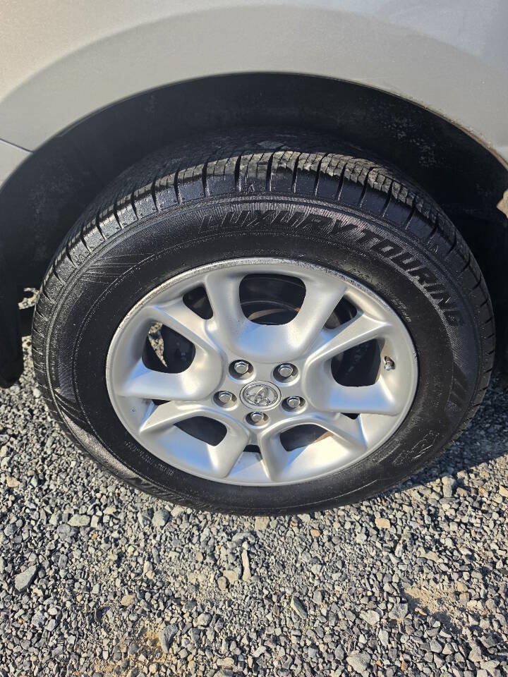 Used 2004 Toyota Sienna XLE w/ XLE Pkg 12 FWD image 23