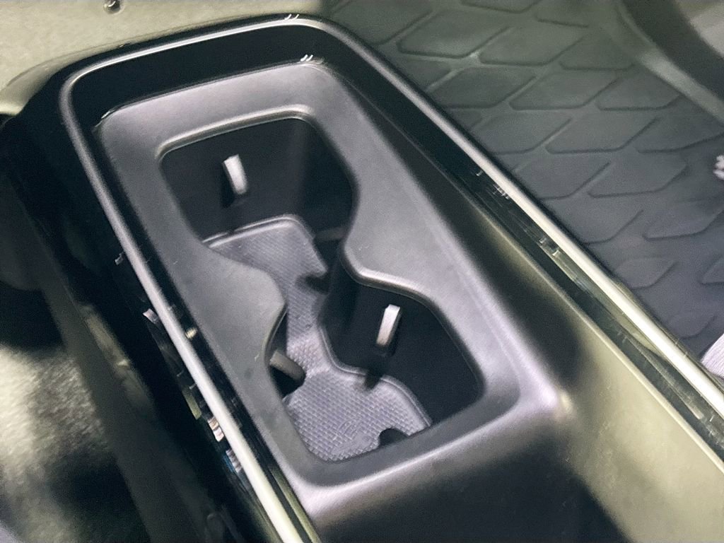 Certified 2024 Volkswagen ID.4 2WD image 16