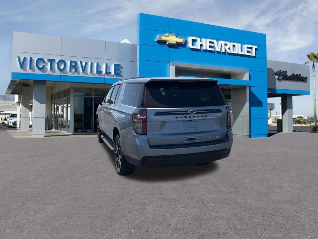 Used 2024 Chevrolet Suburban RST RWD image 7