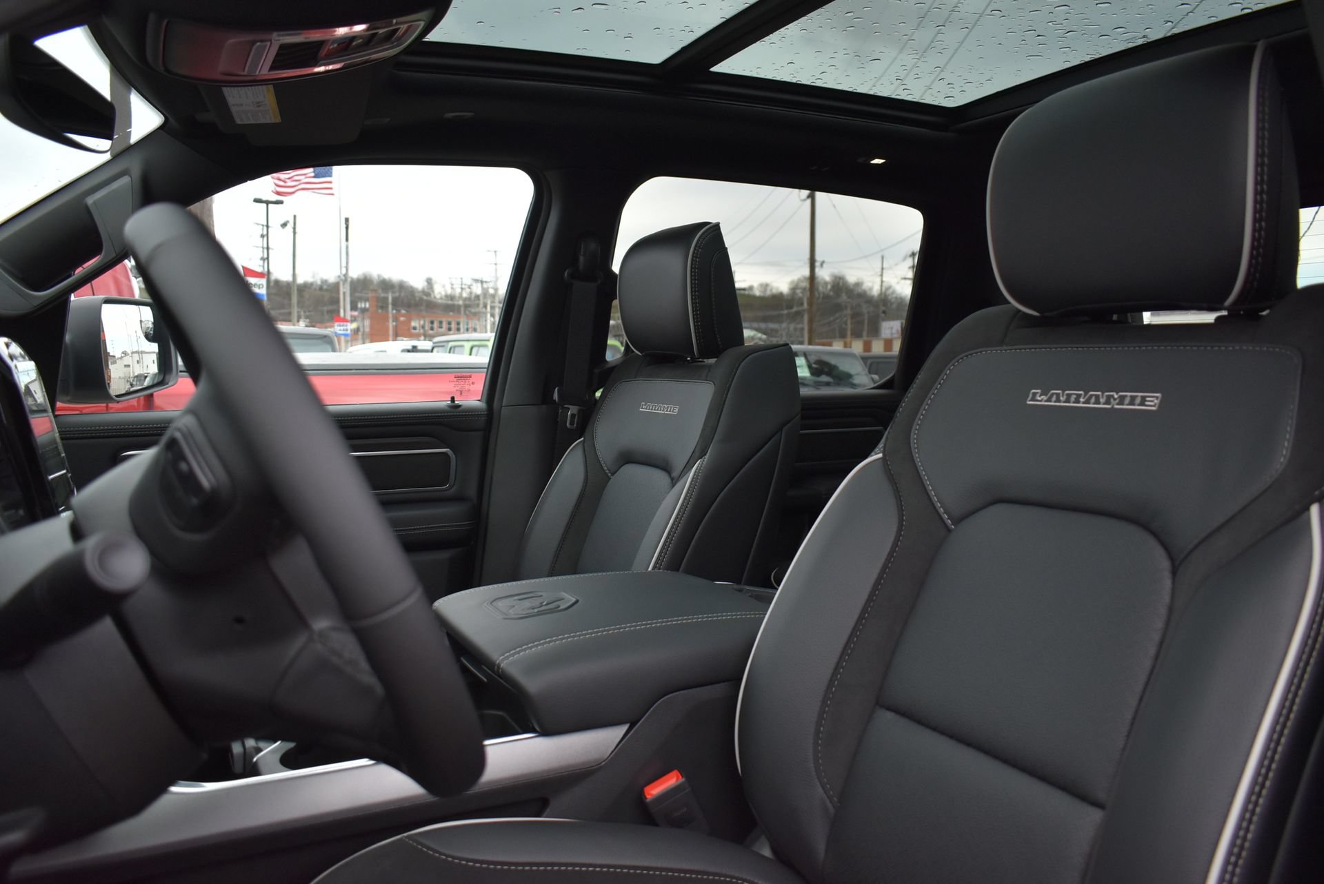 New 2026 RAM 1500 Laramie w/ Sport Appearance Package AWD/4WD image 16