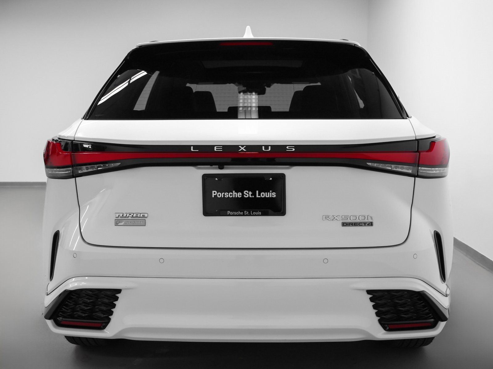 Used 2023 Lexus RX 500h F Sport image 11