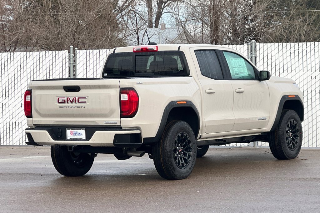 New 2026 GMC Canyon Elevation w/ Convenience Package image 4