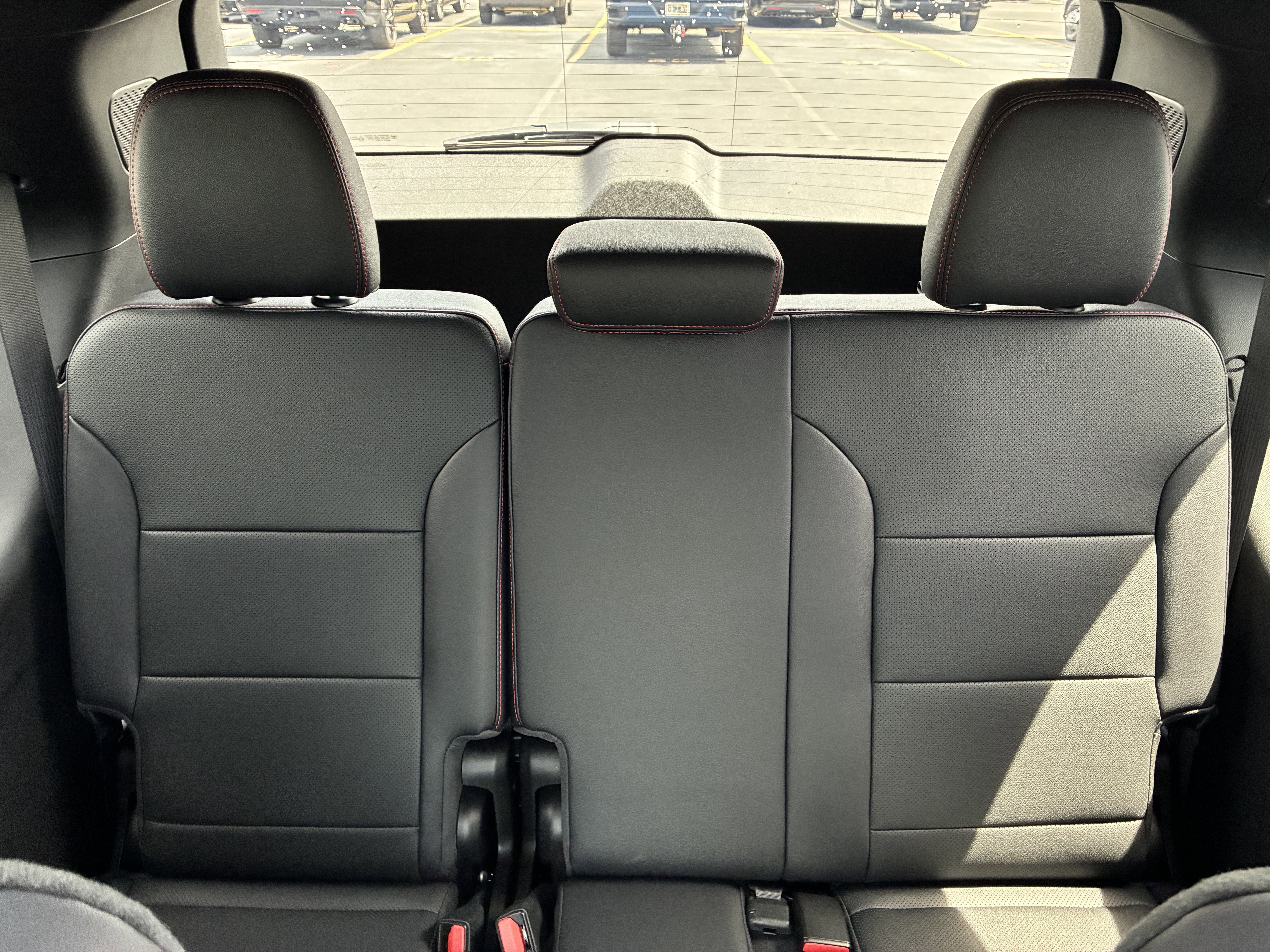 New 2026 Chevrolet Traverse Z71 w/ Enhanced Driving Package AWD/4WD image 19