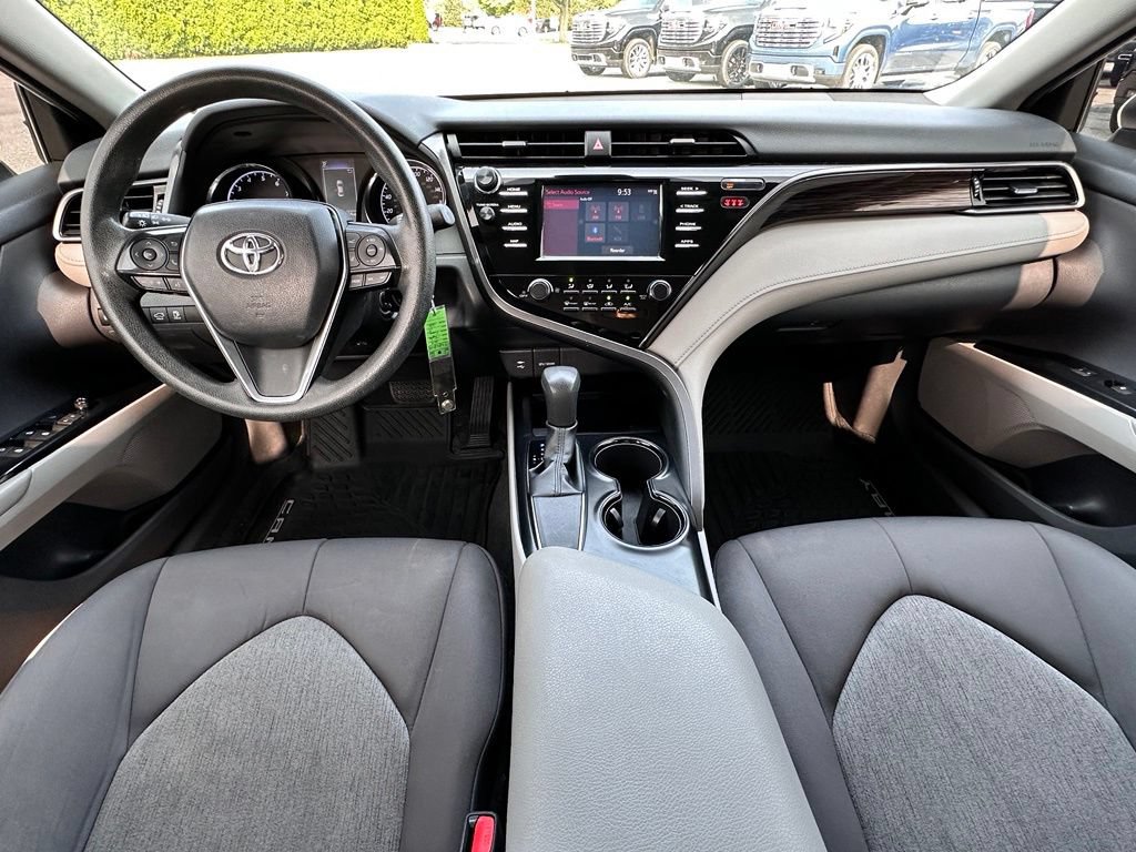 Used 2019 Toyota Camry LE FWD image 29