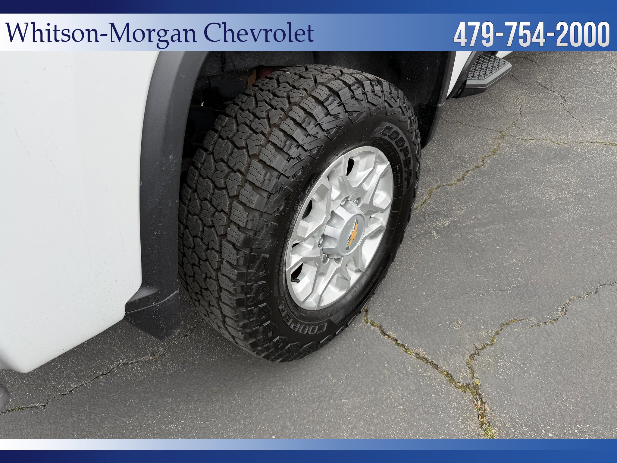 Used 2024 Chevrolet Silverado 2500 LT image 9
