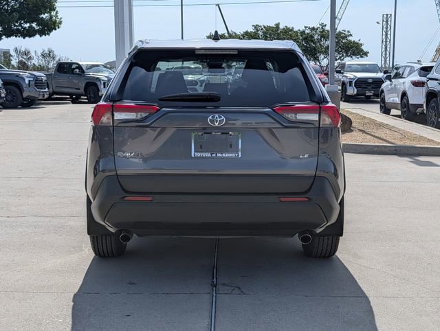 Used 2023 Toyota RAV4 LE FWD image 6