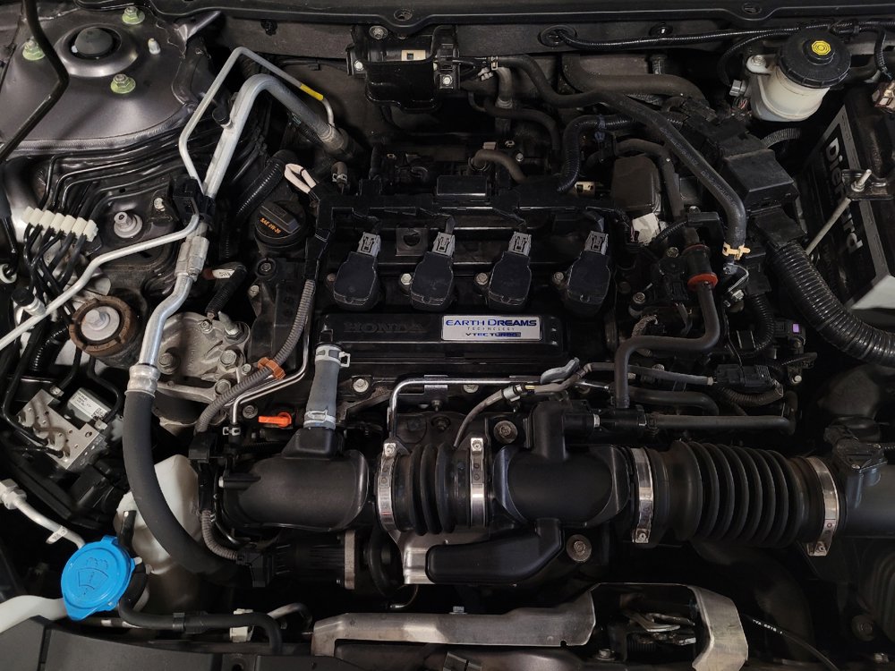 Used 2018 Honda Accord Sport image 30