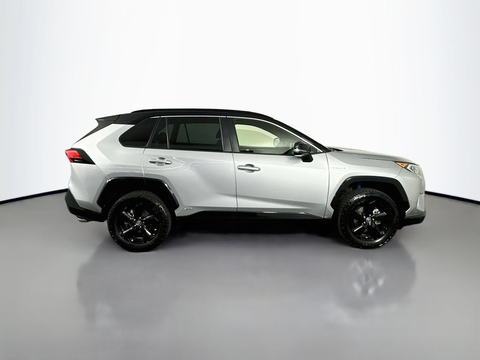 Certified 2019 Toyota RAV4 XSE AWD/4WD image 8