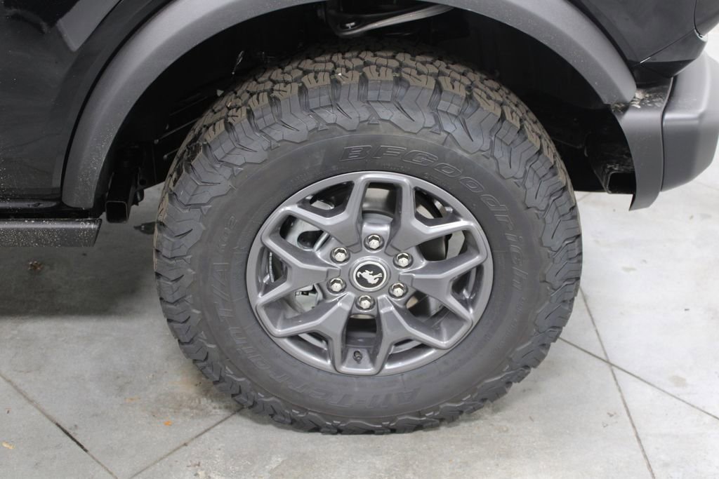 New 2025 Ford Bronco Badlands image 12