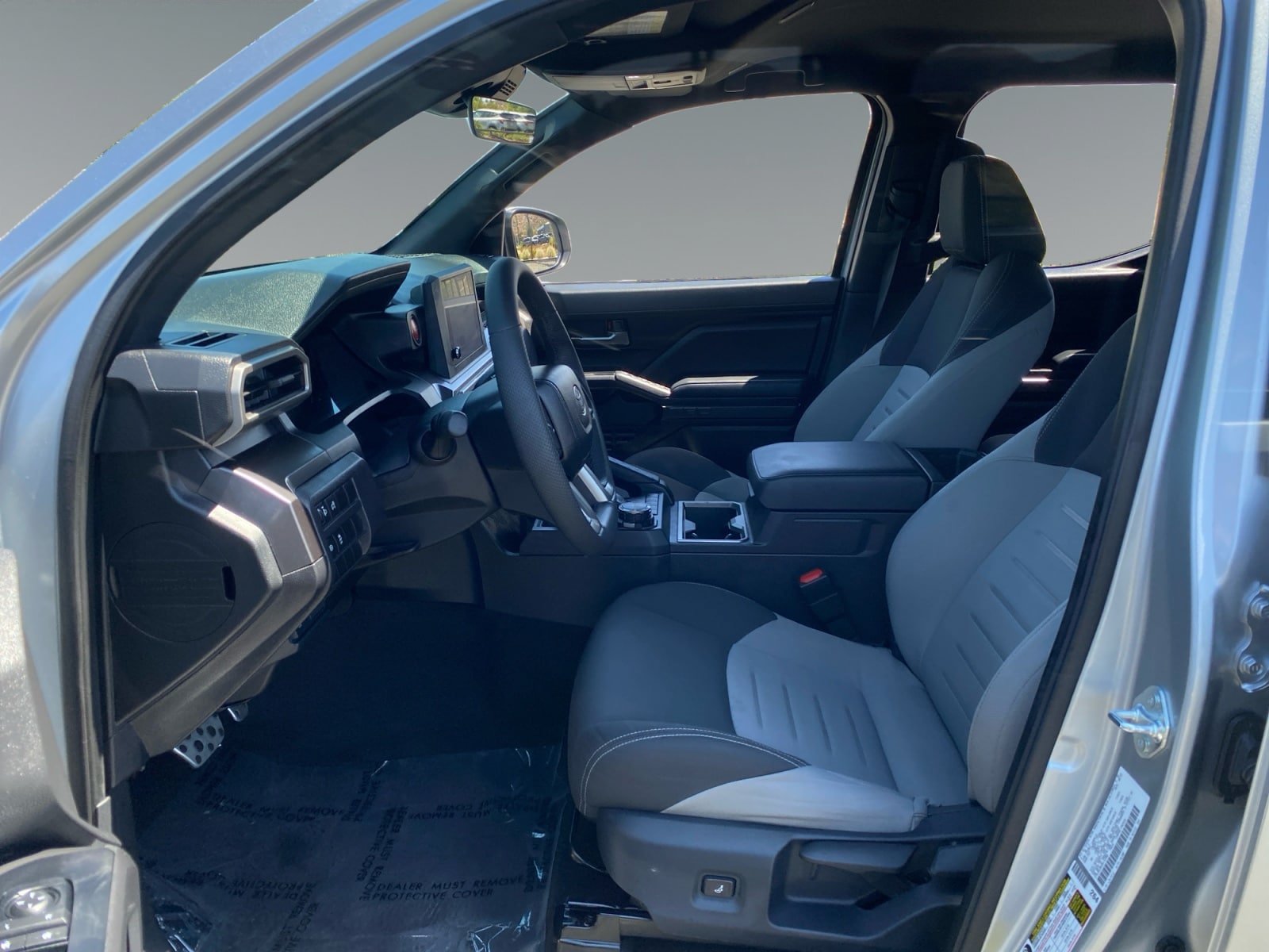 Certified 2025 Toyota Tacoma TRD Sport AWD/4WD image 9