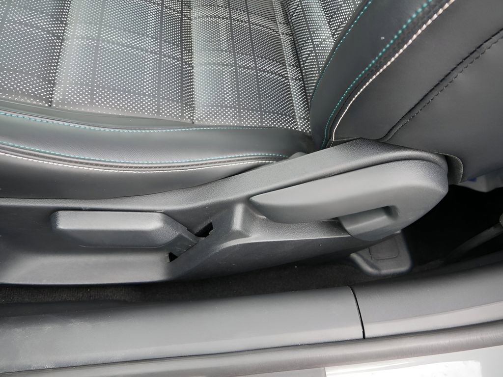 Used 2026 Ford Mustang GT Premium w/ GT Performance Package image 16