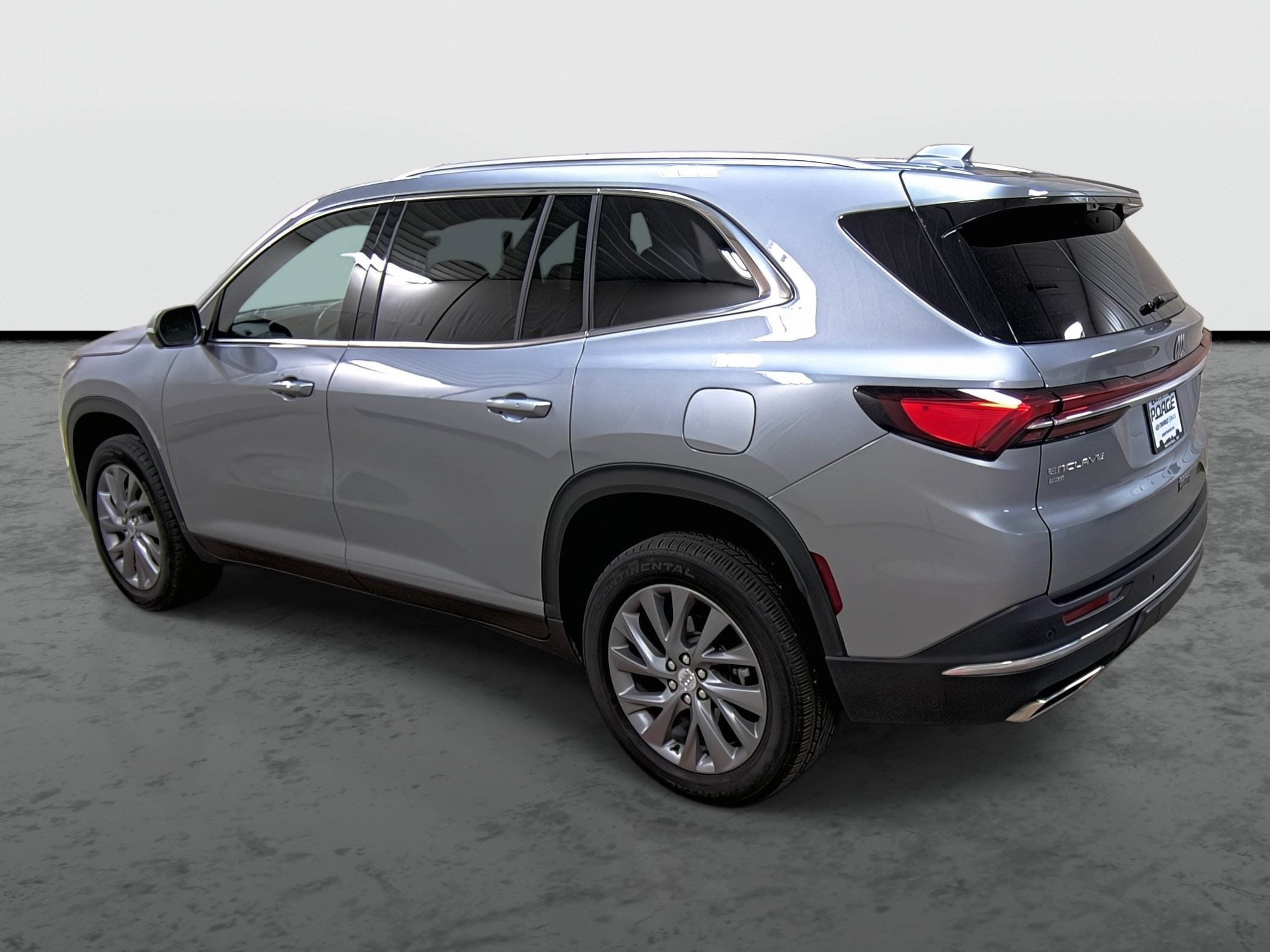 Used 2026 Buick Enclave Preferred w/ Power Package AWD/4WD image 2