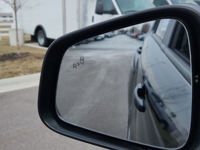 Used 2021 Chevrolet Trax LT w/ Driver Confidence Package image 36