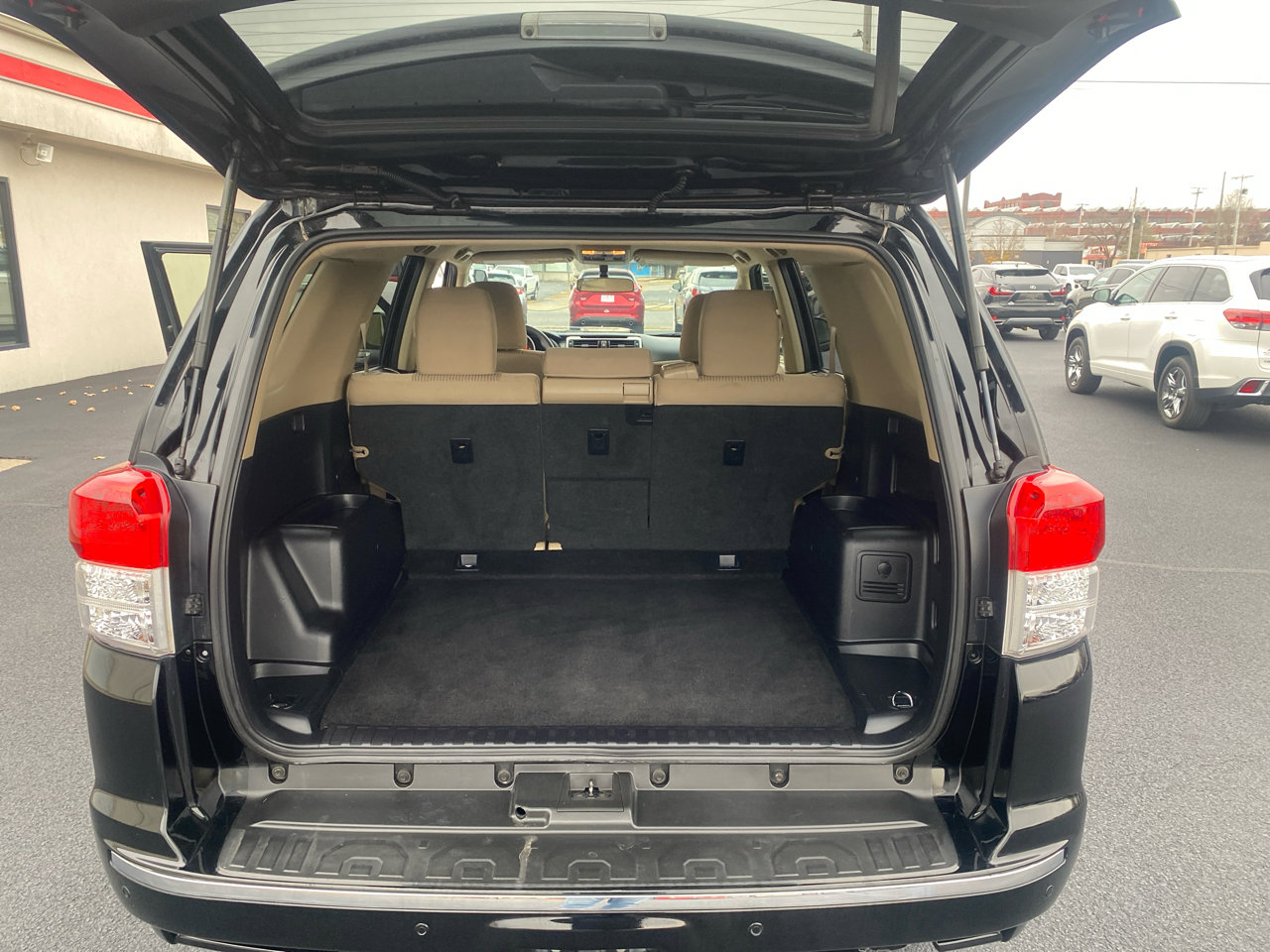 Used 2013 Toyota 4Runner Limited image 13