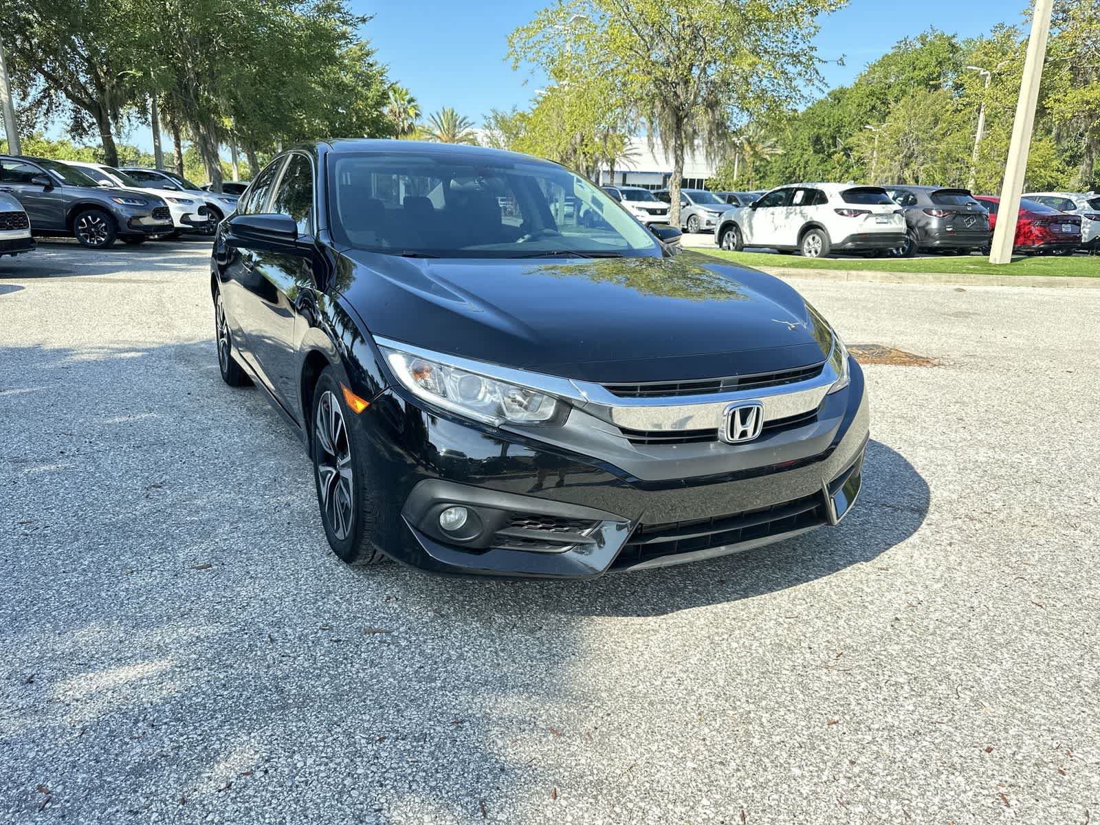 Used 2017 Honda Civic EX-T image 8