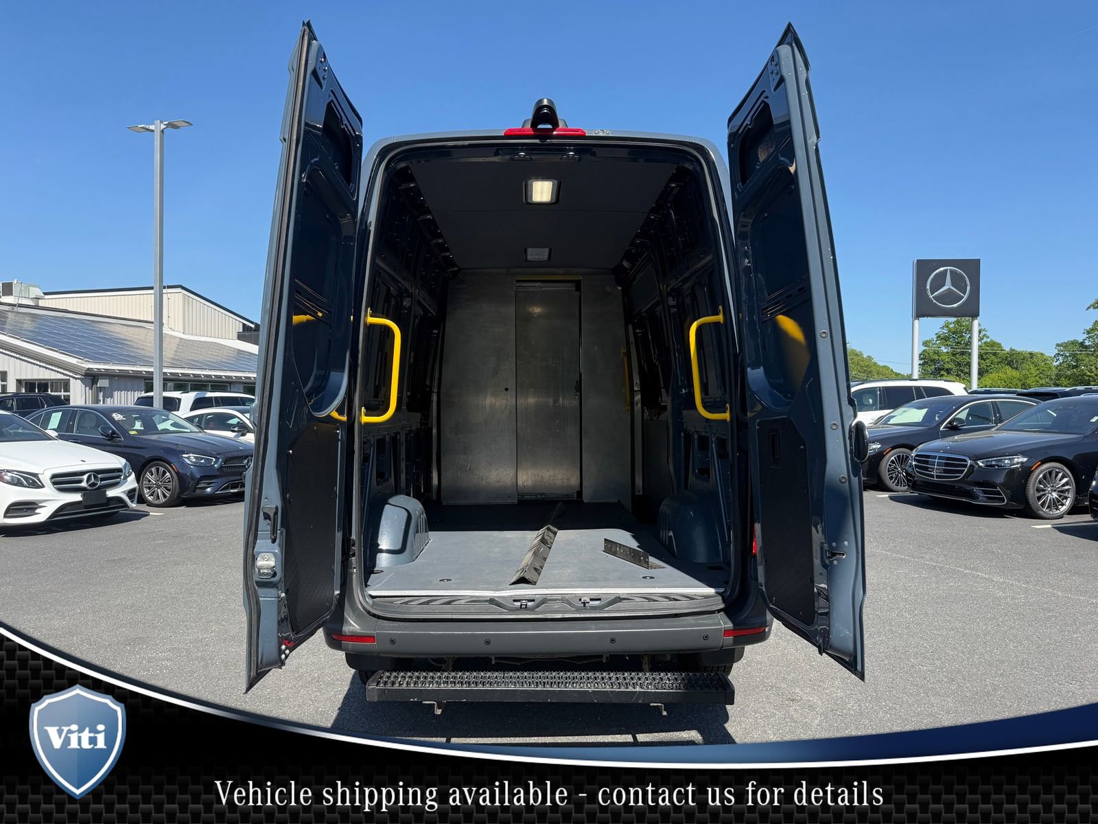 Used 2019 Mercedes-Benz Sprinter 144 image 16