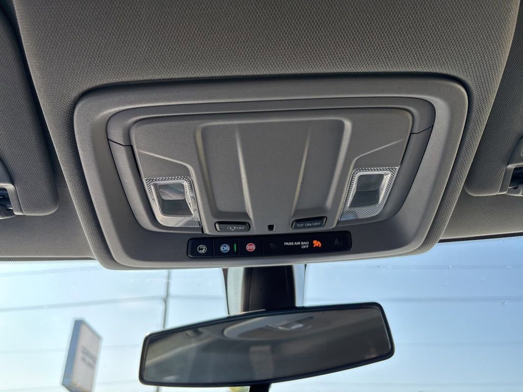 Used 2022 Chevrolet Silverado 1500 RST image 27