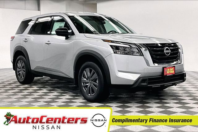New 2025 Nissan Pathfinder S image 1