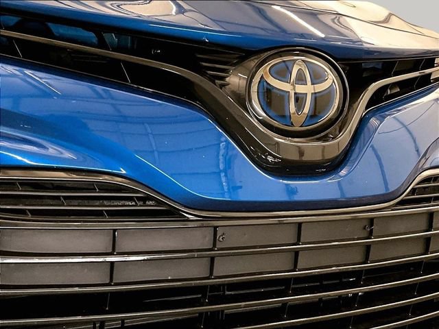 Used 2020 Toyota Camry LE FWD image 29