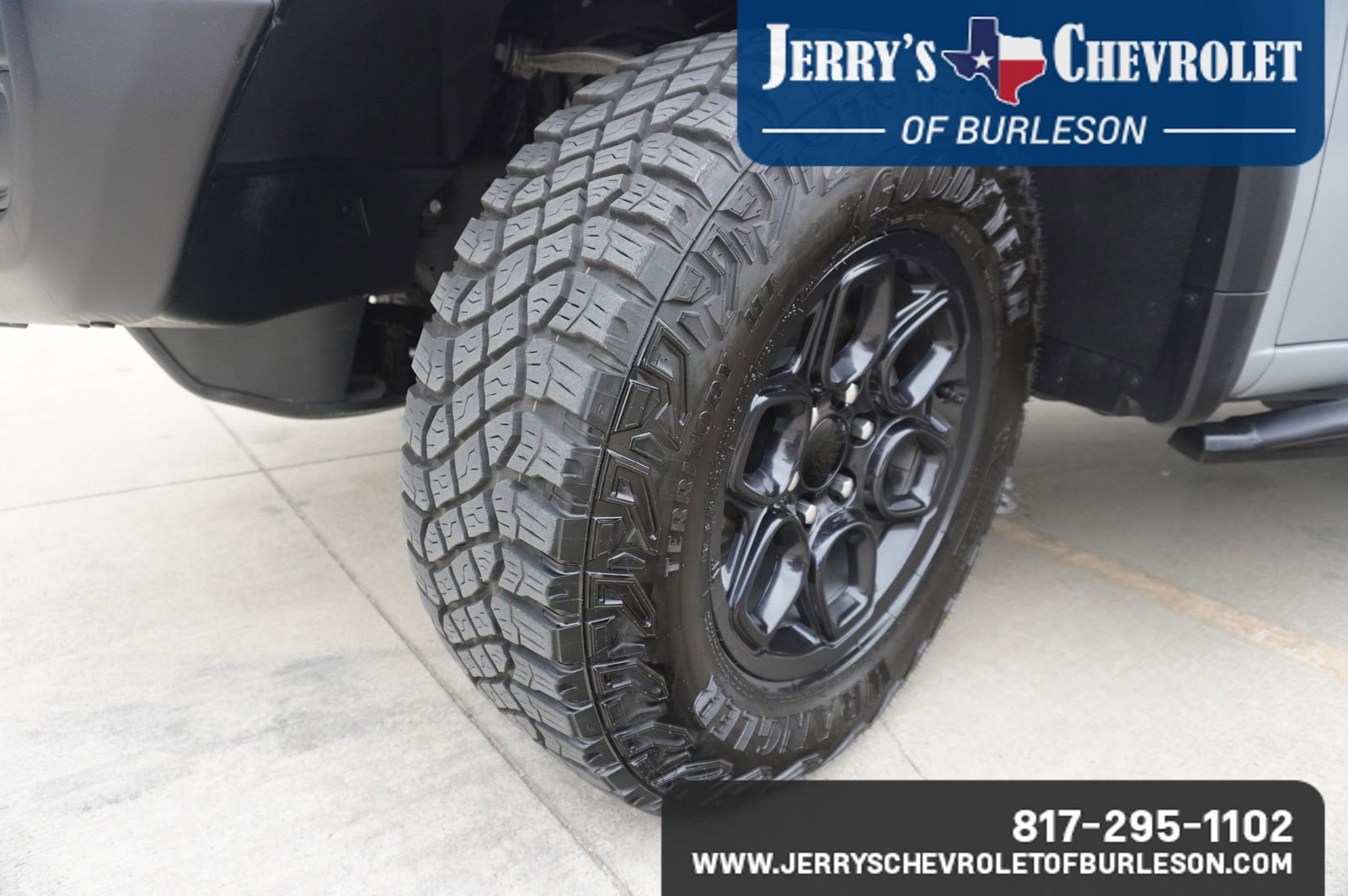 Used 2025 Chevrolet Silverado 1500 ZR2 w/ ZR2 Bison Edition AWD/4WD image 11