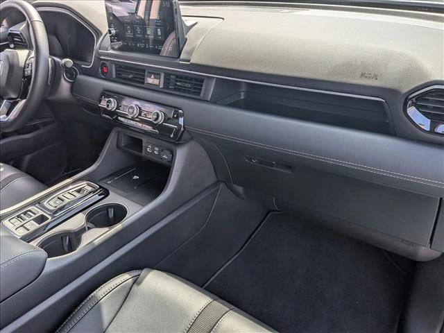 Certified 2025 Honda Pilot EX-L image 22